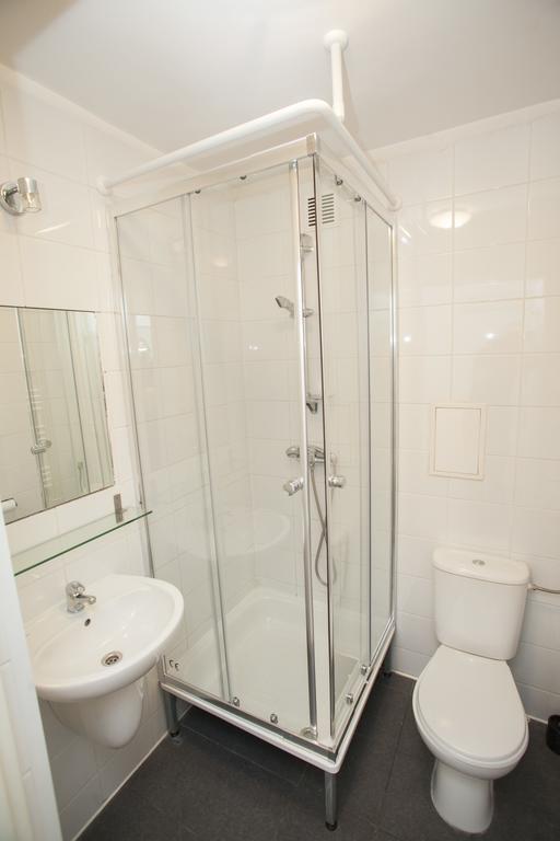 Klimczoka 6 Hostel Катовице Екстериор снимка