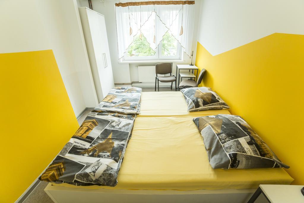 Klimczoka 6 Hostel Катовице Екстериор снимка