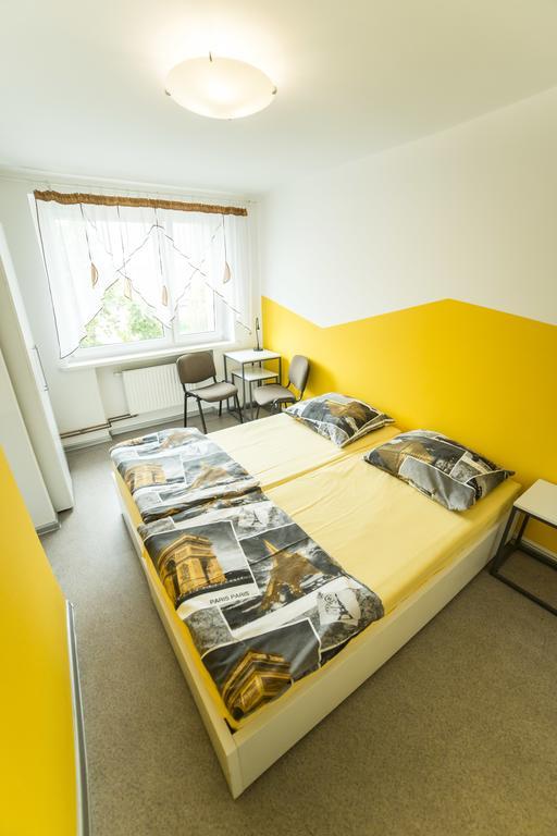 Klimczoka 6 Hostel Катовице Екстериор снимка