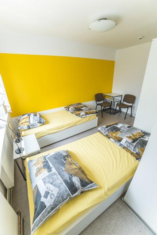 Klimczoka 6 Hostel Катовице Екстериор снимка